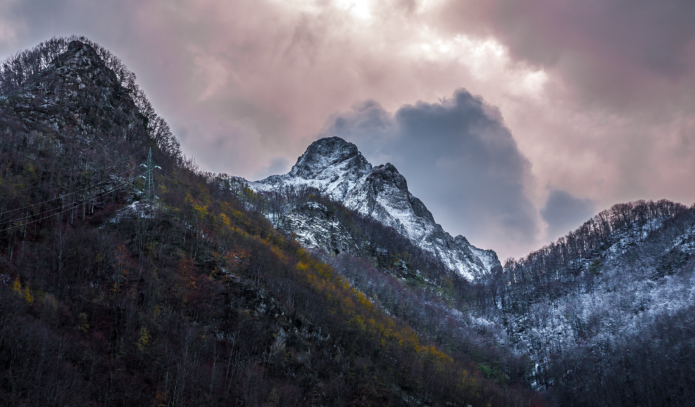 Snow in the Apuan Alps...