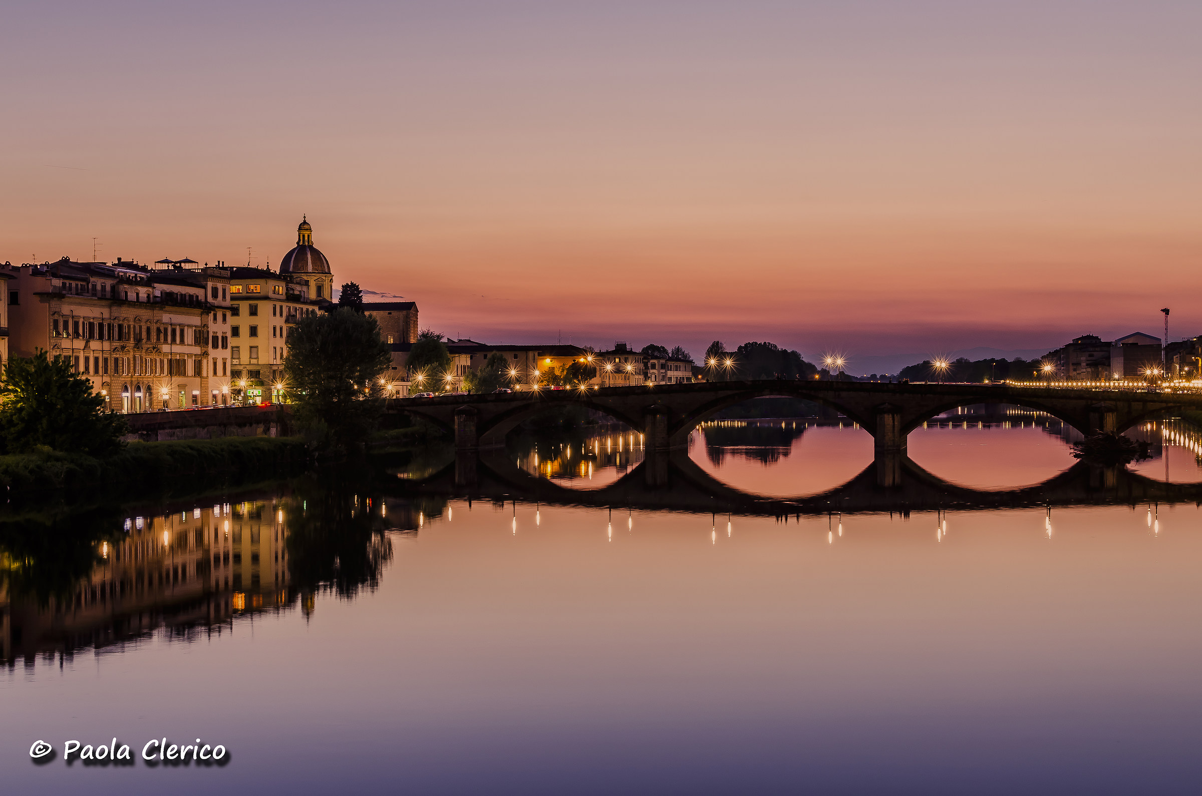 Ora blu sull'Arno a Firenze...