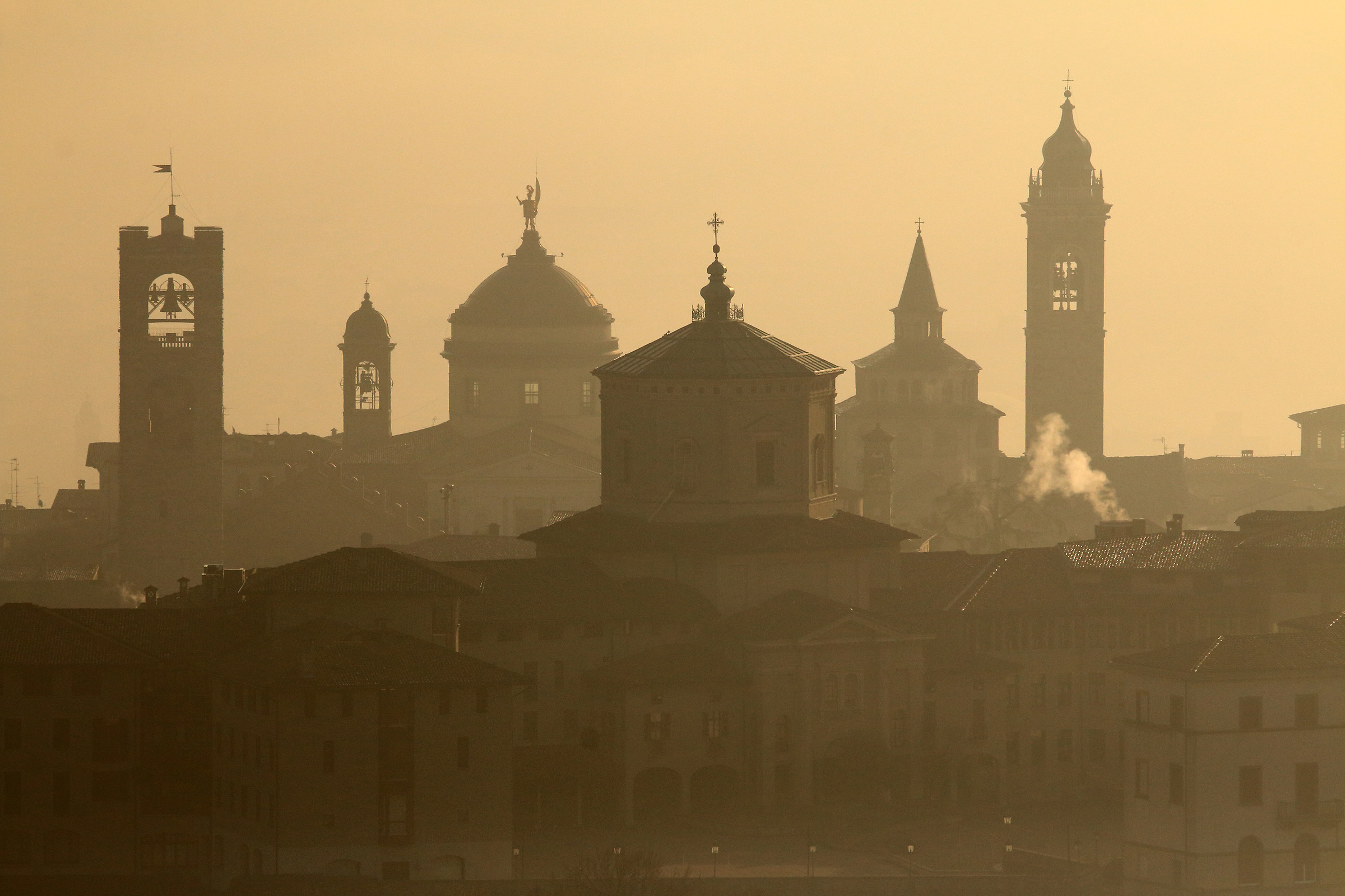 Bergamo alta nebbiosa...