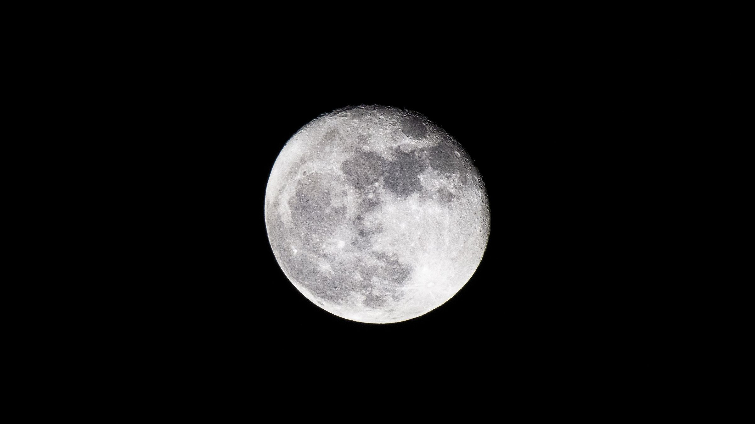 Luna2...