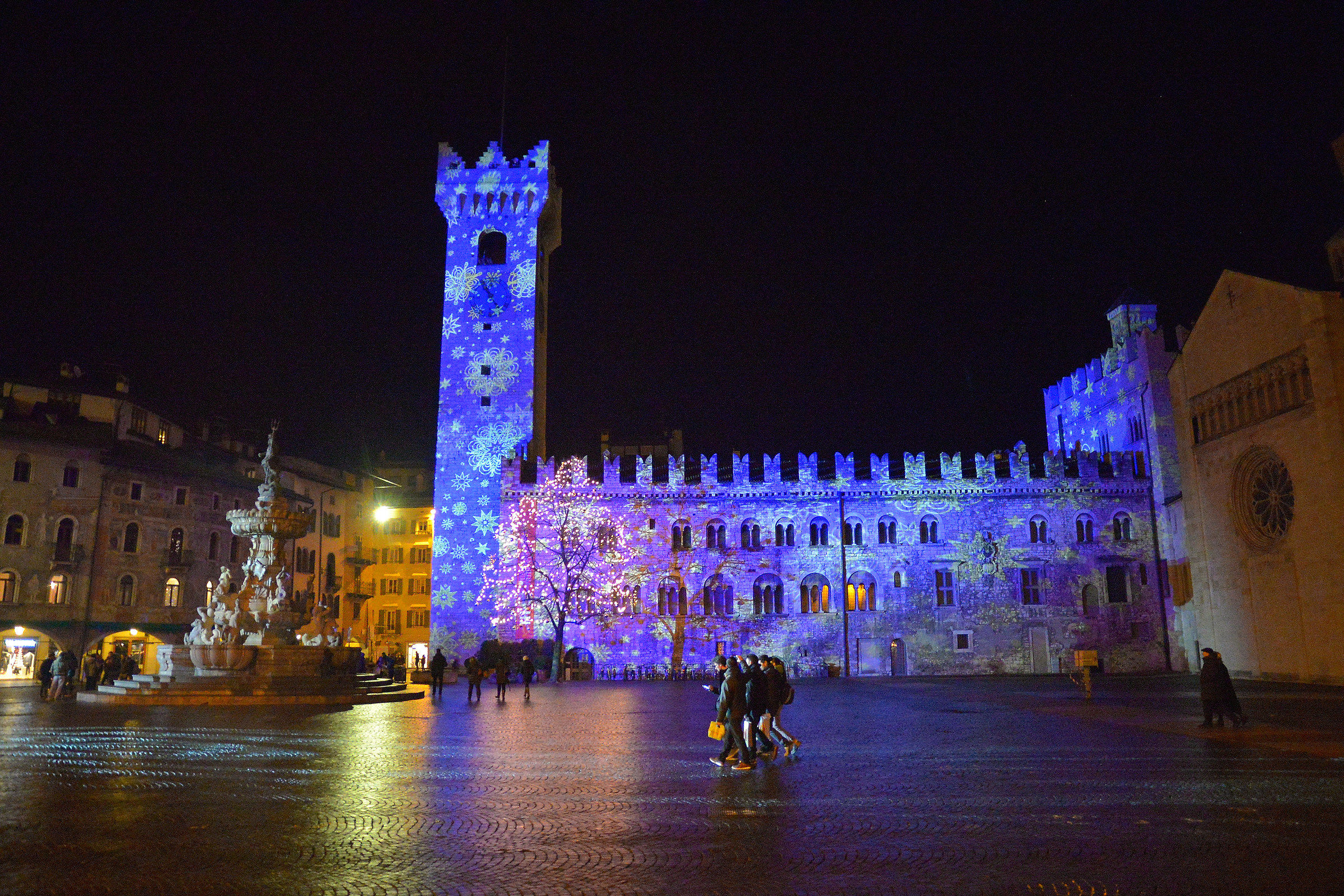 Trento: Piazza Duomo...