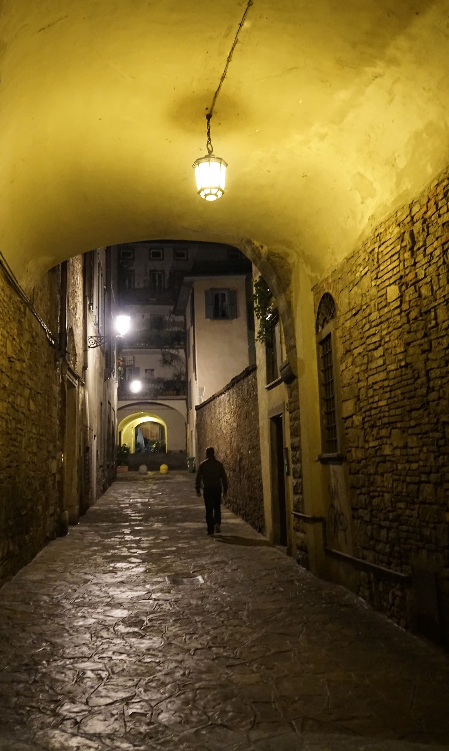 Passeggiata notturna a Bergamo Alta...