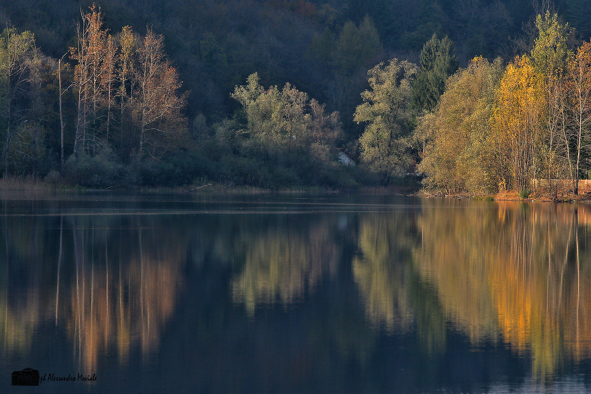 Autumn Reflections on Lake Ghirla...