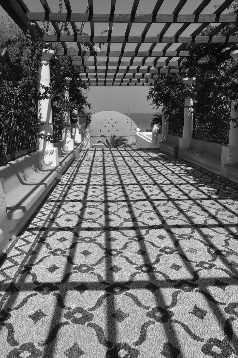 Play of light and shadows...
