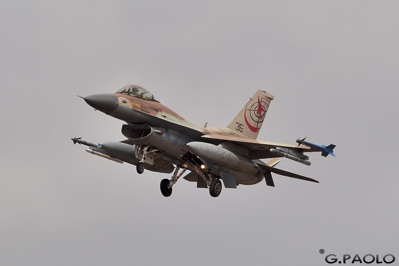IAF F 16...