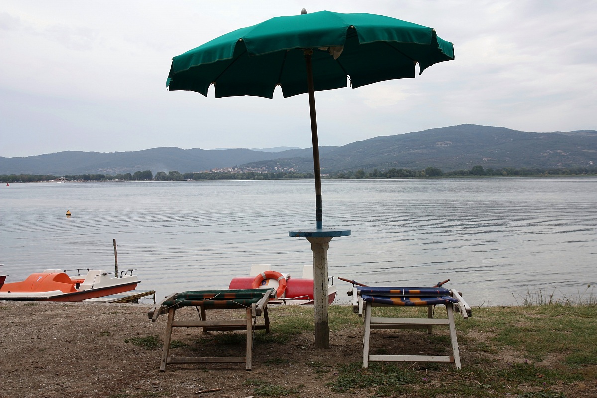 umbrella on Lake Trasimeno...