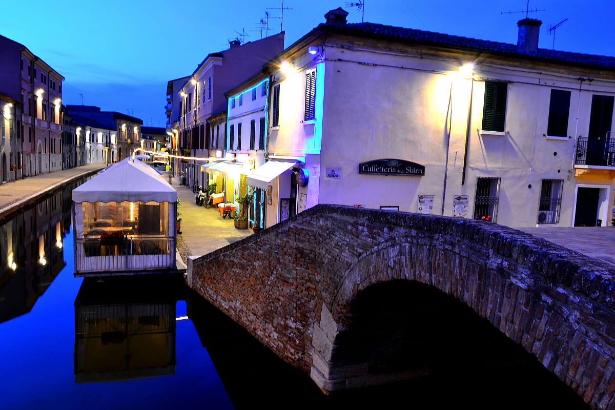 Comacchio ......