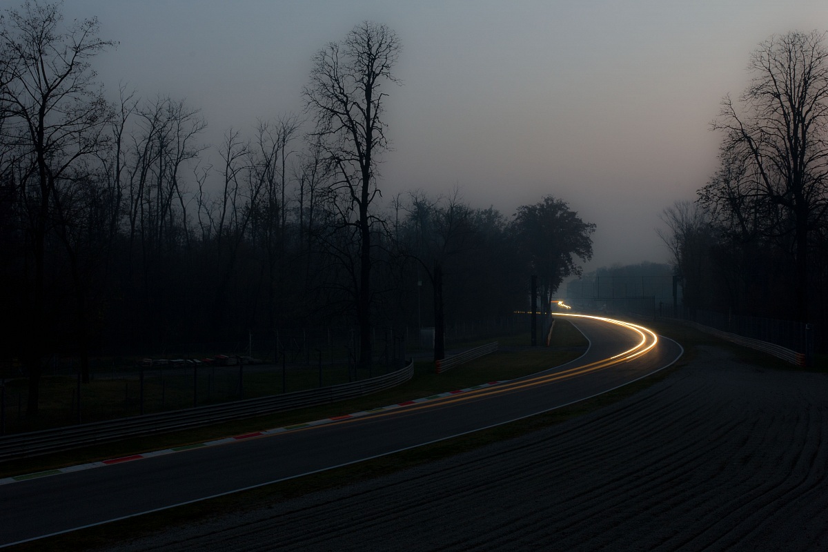 autodromo Monza di sera...