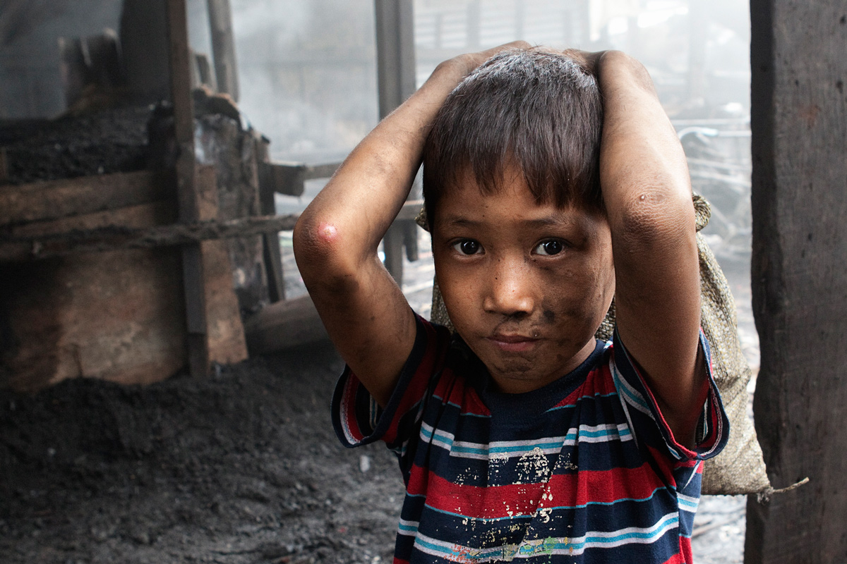 Manila, the children of the city of coal III...