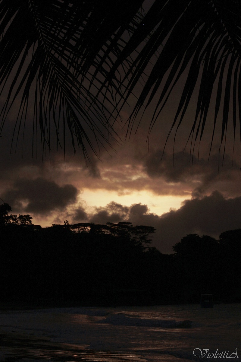 Storm evening Praslin...