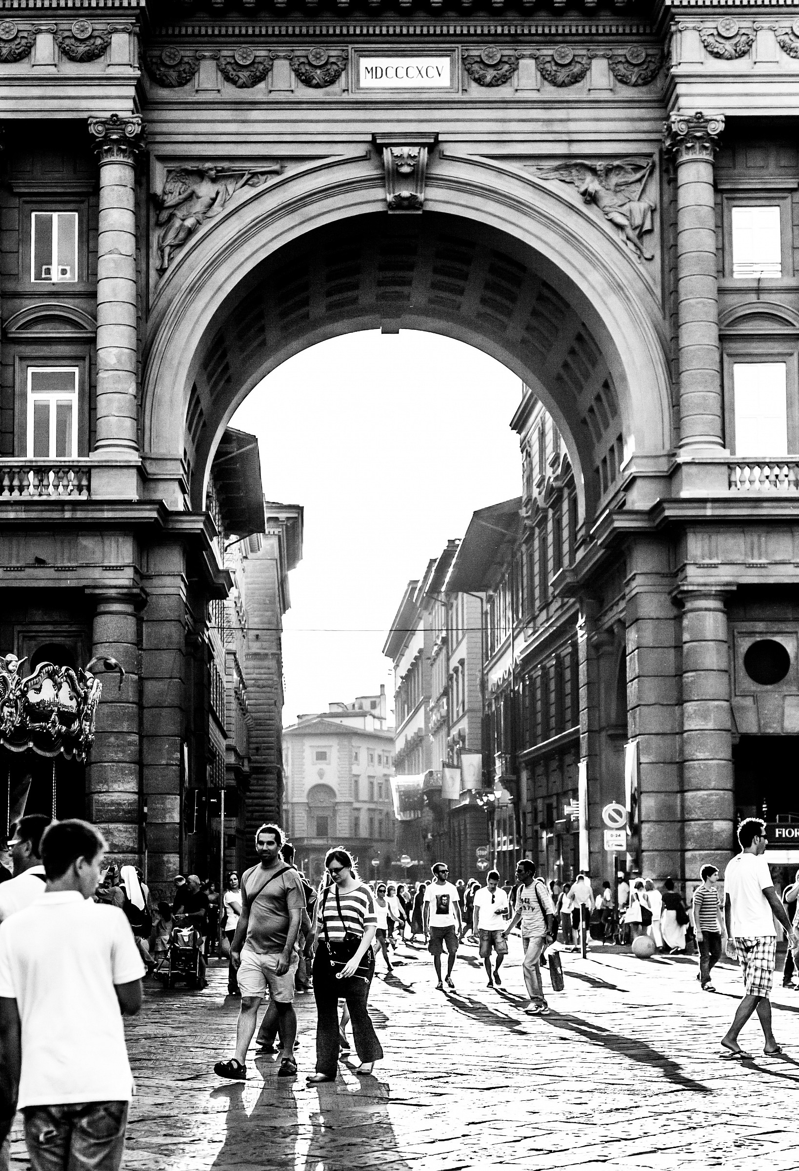 Florence, arcades...