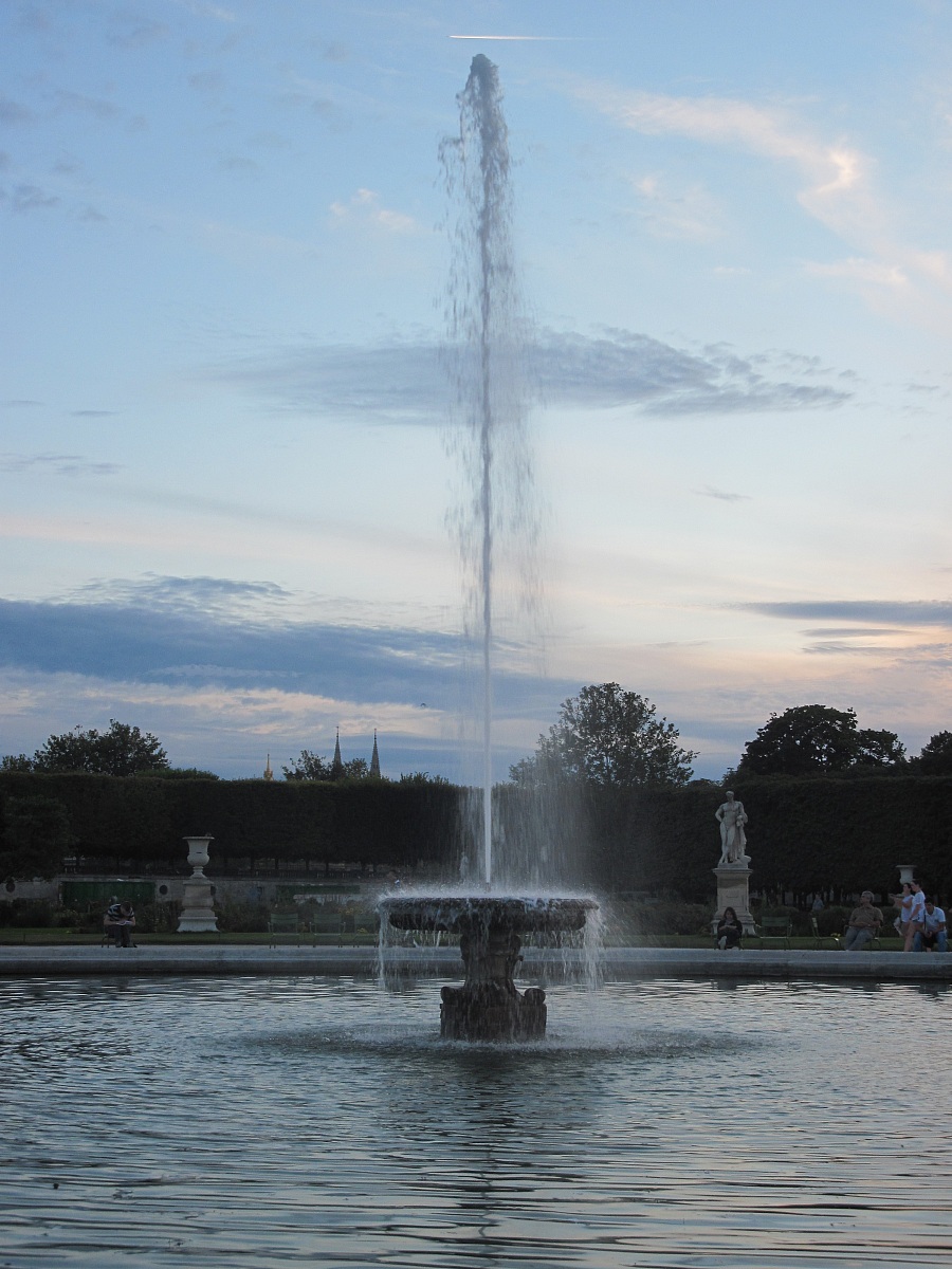 Fontana - Jardins de Tuileries...