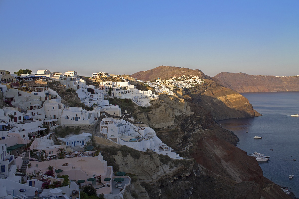 Oia Santorini ......