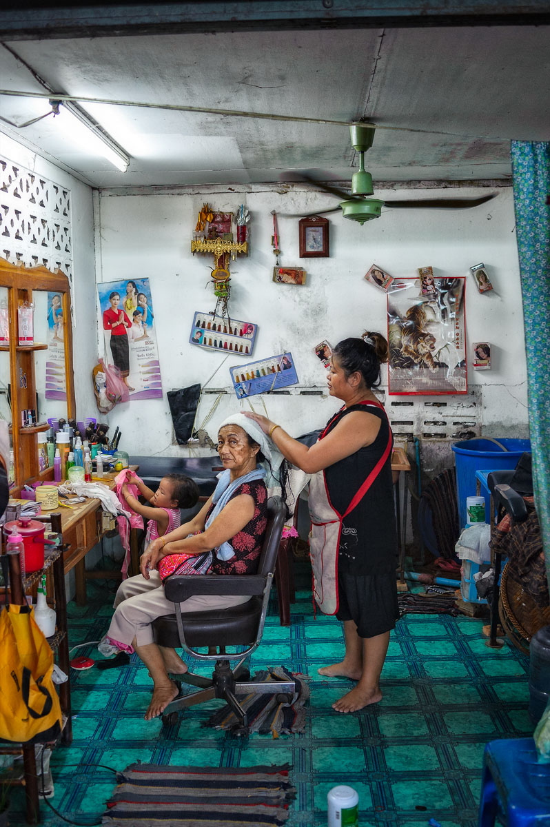 Dal Parrucchiere, Vientiane, laos...