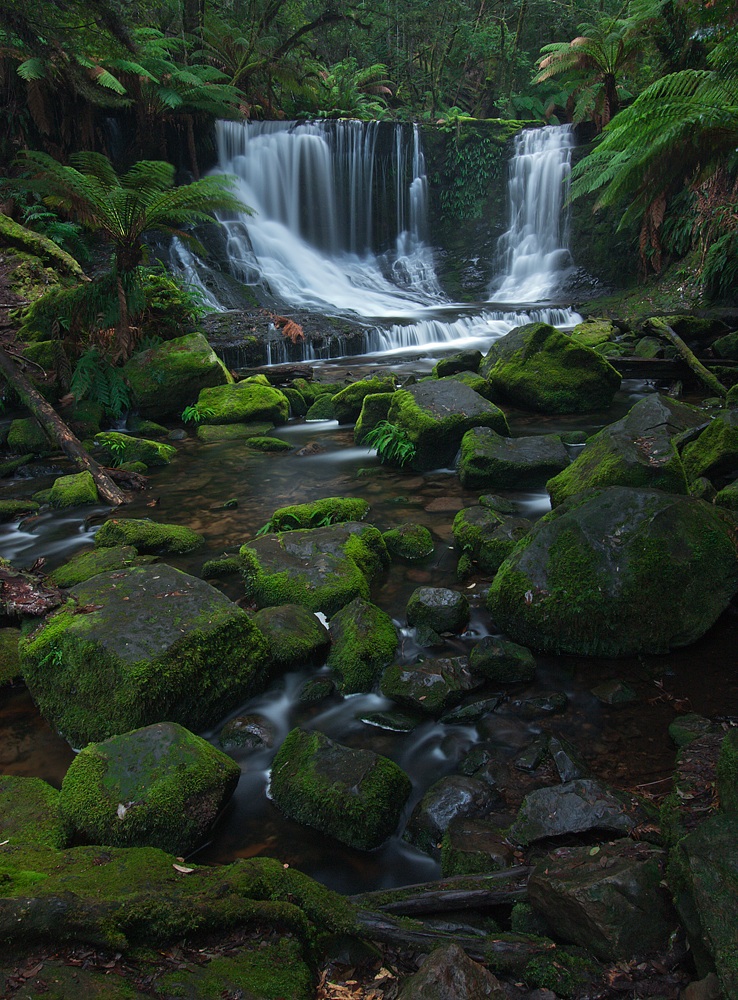 Horseshoe Falls - Tasmania...