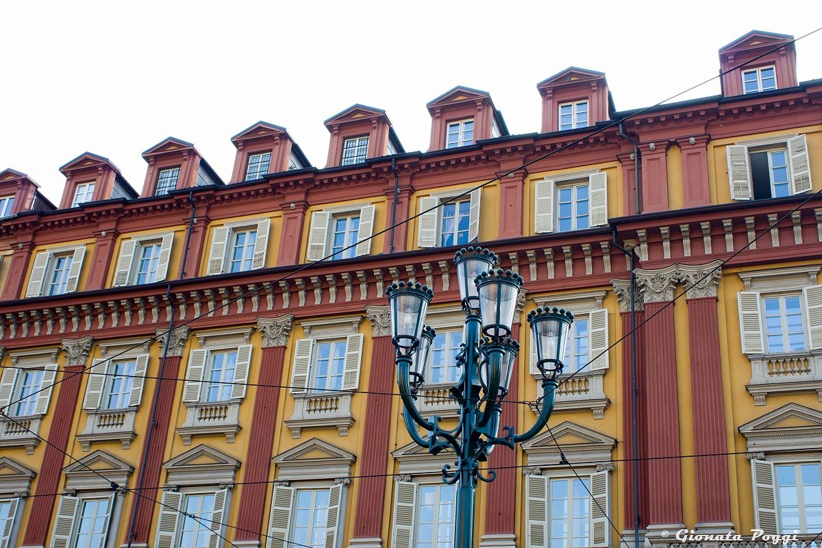Piazza Statuto...