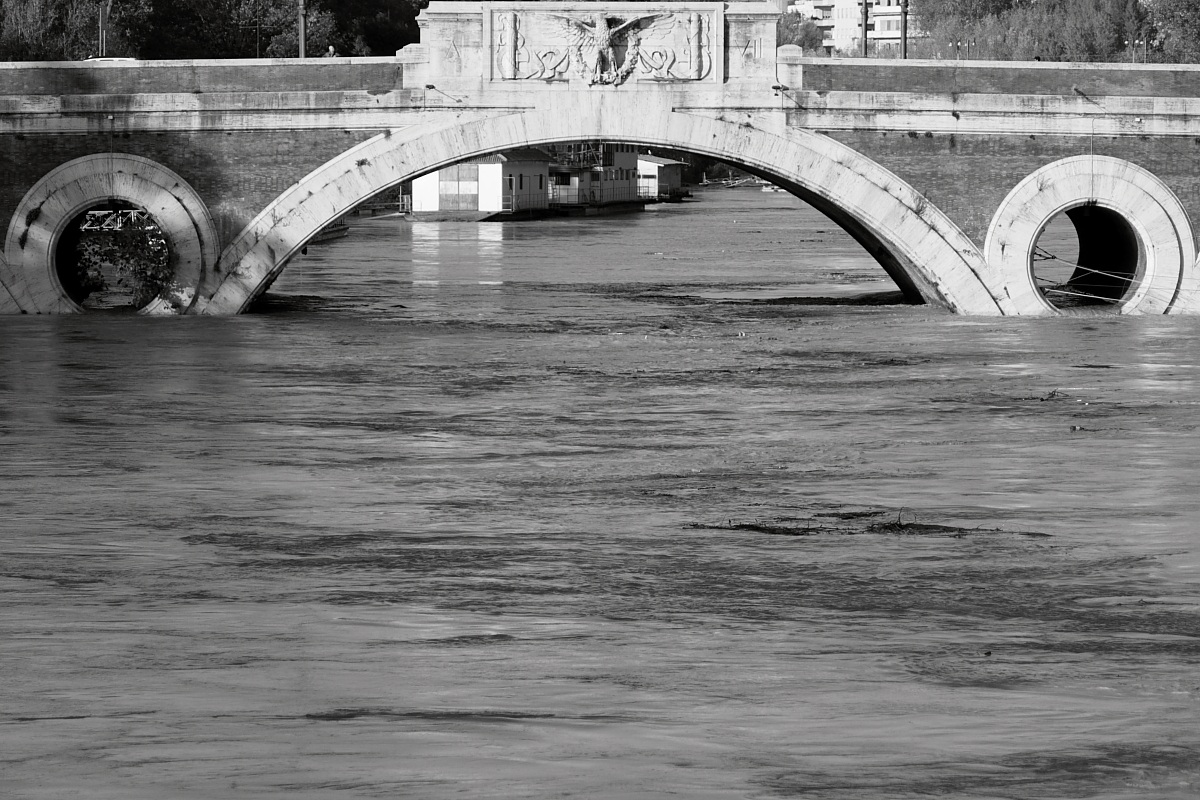Bridge Giacomo Matteotti - Rome...