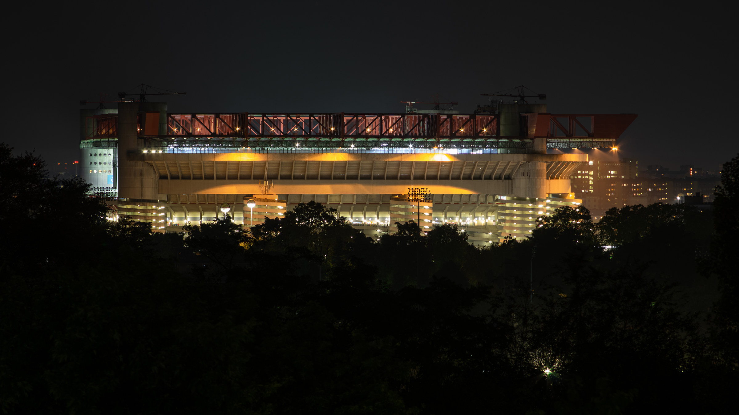 Lights at San Siro 3...