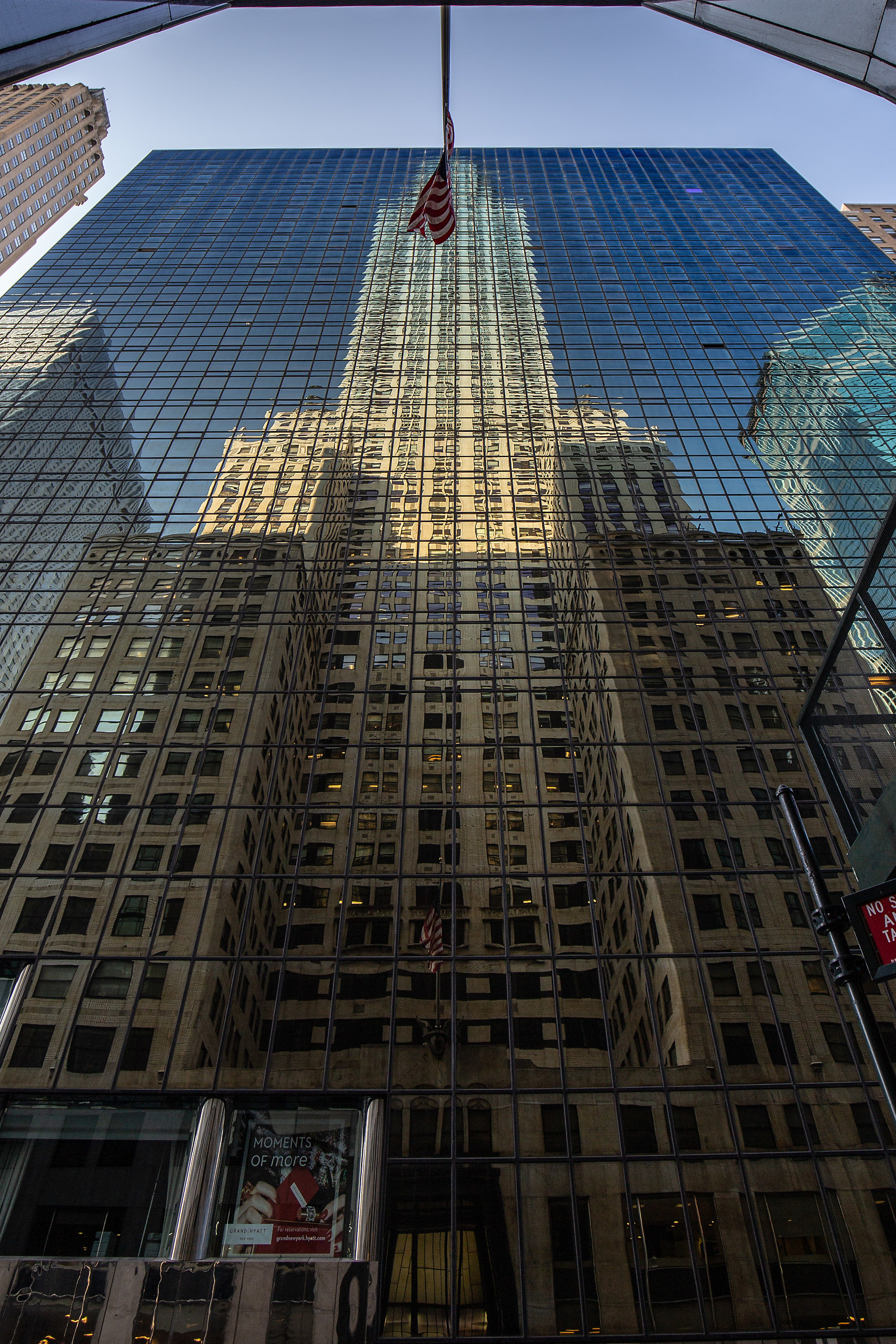 Chrysler Building ...