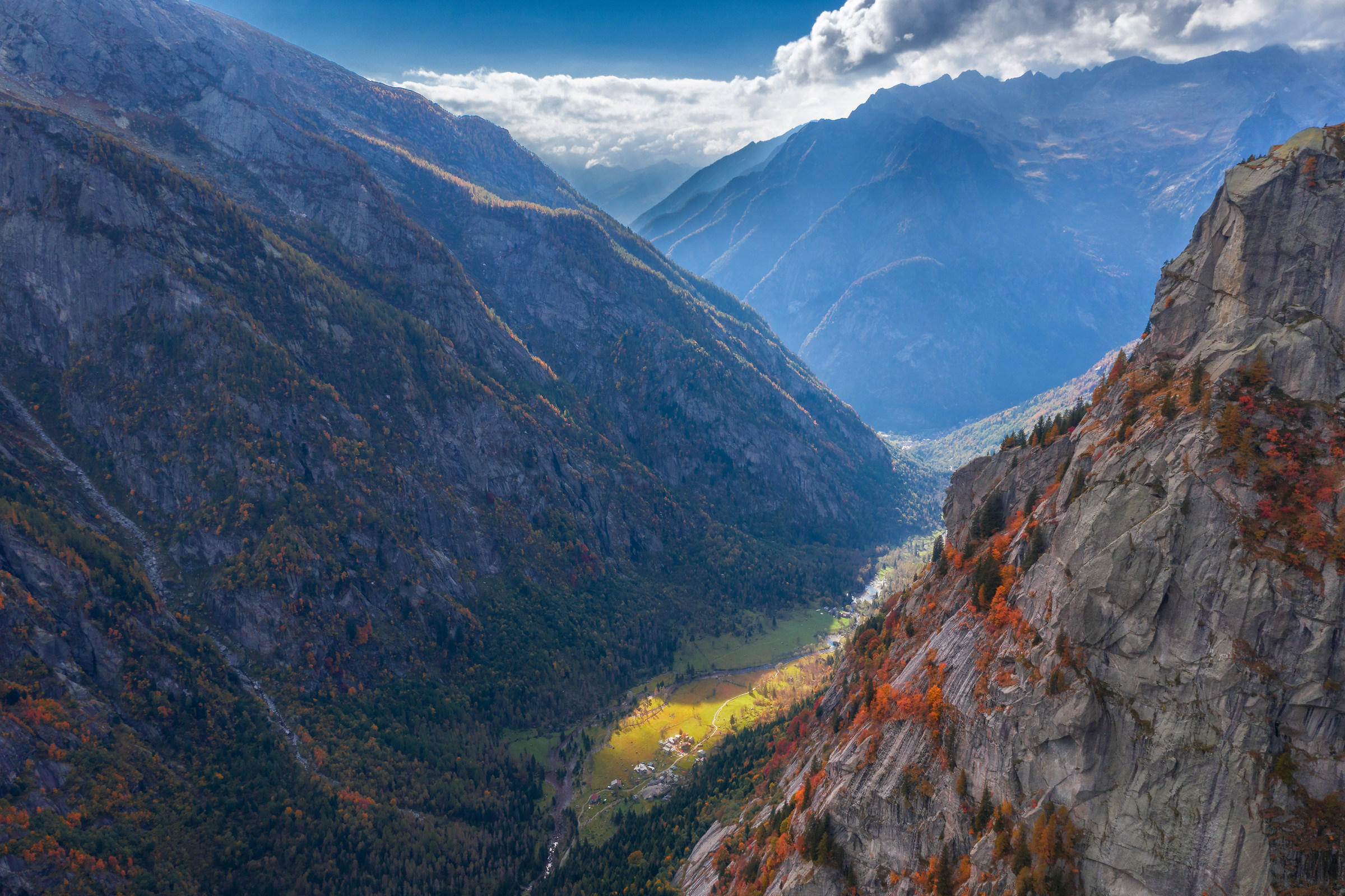 Val di Mello from above...