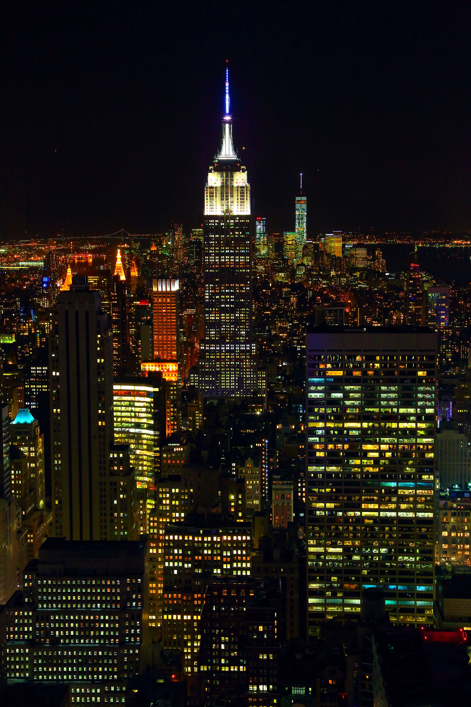 Empire State Building (nyc)...