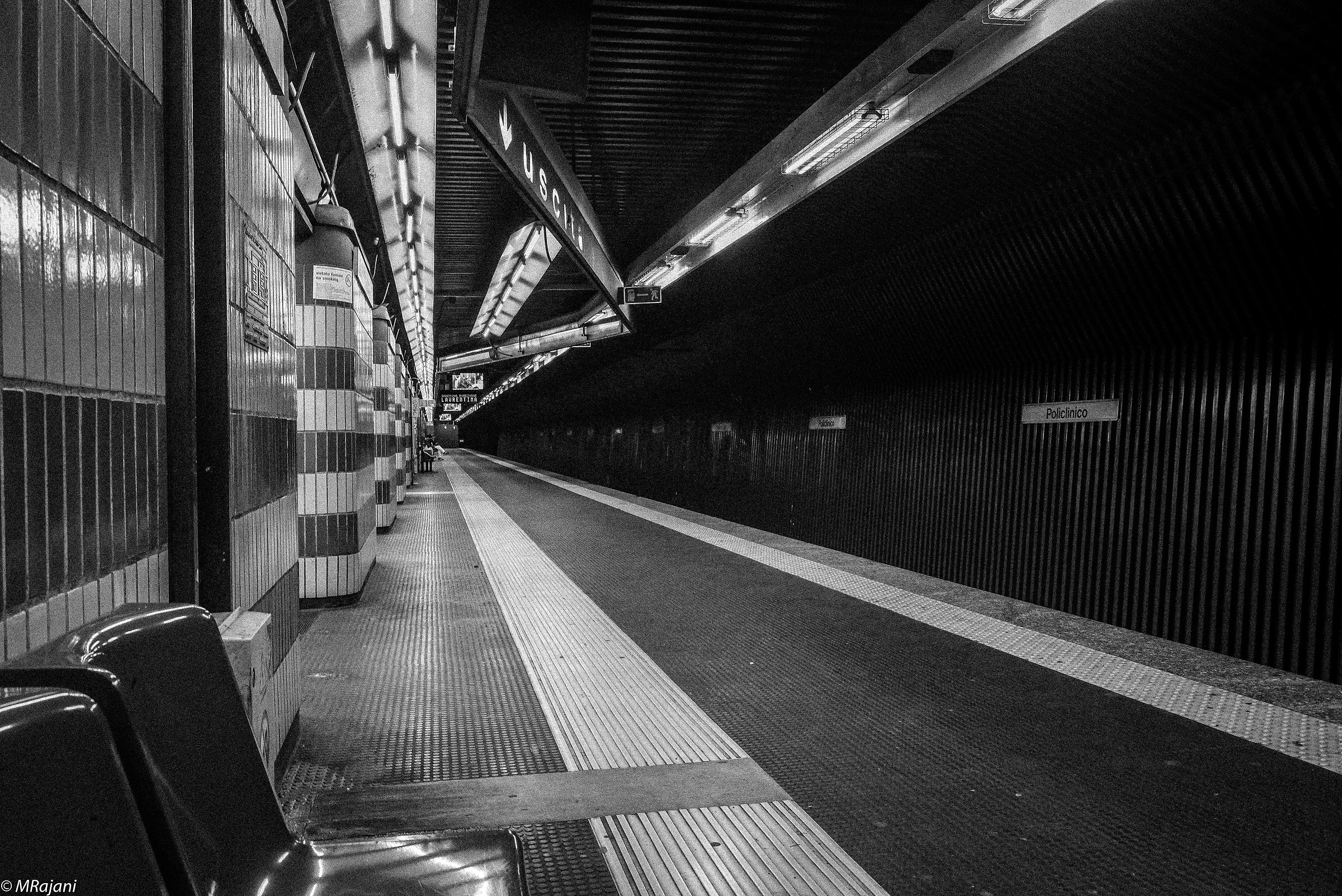 metro...