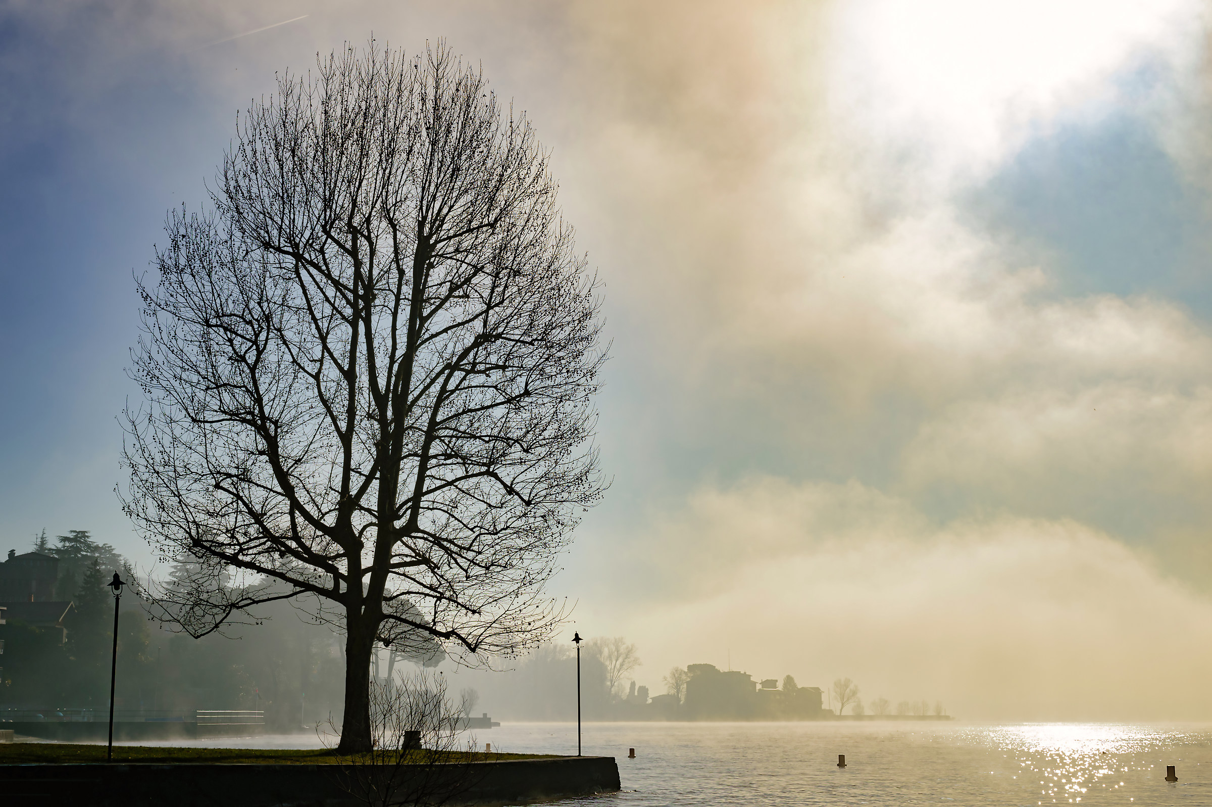 Sunset lights on Lake Maggiore...