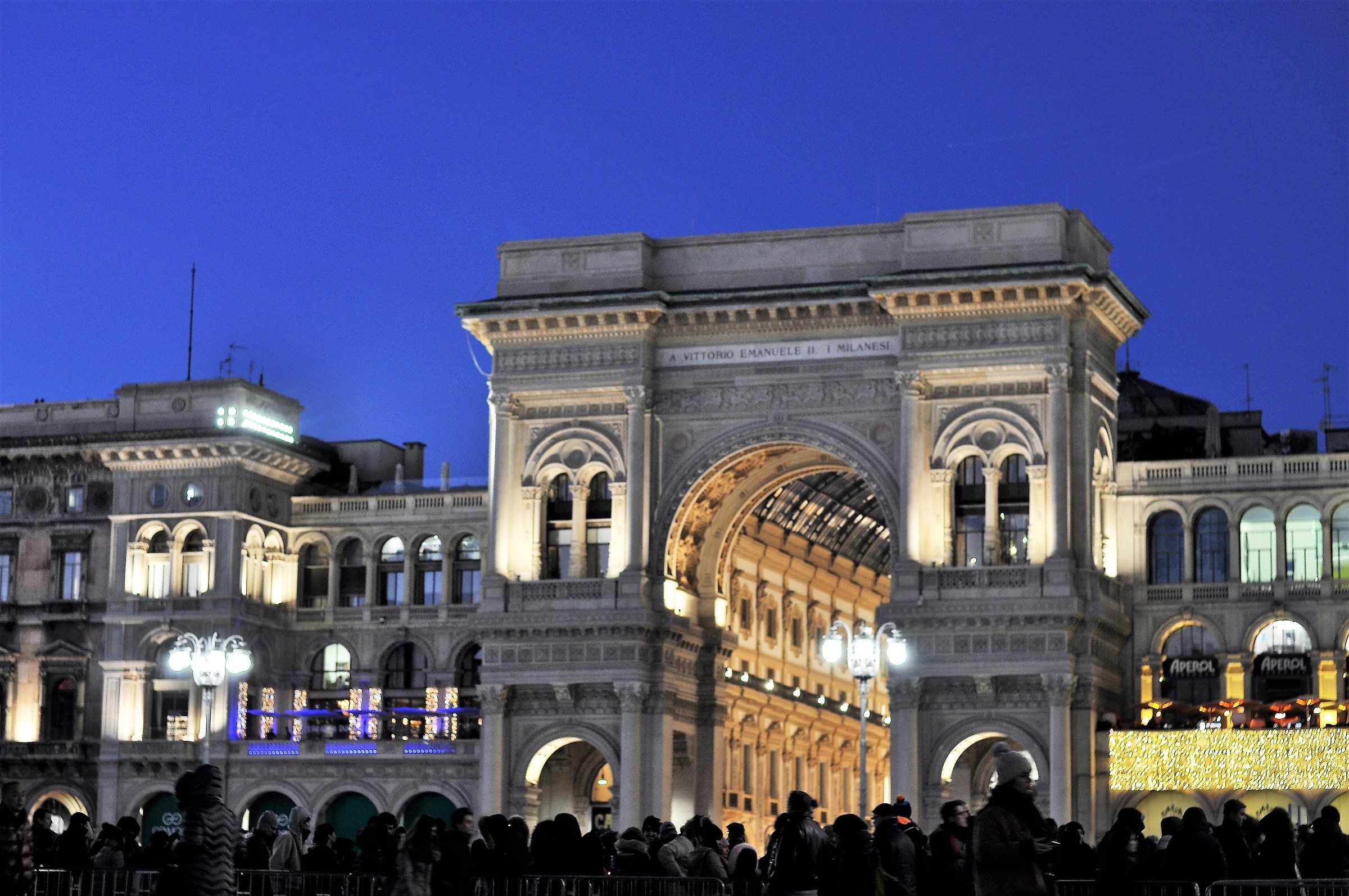 Piazza del Duomo by night...