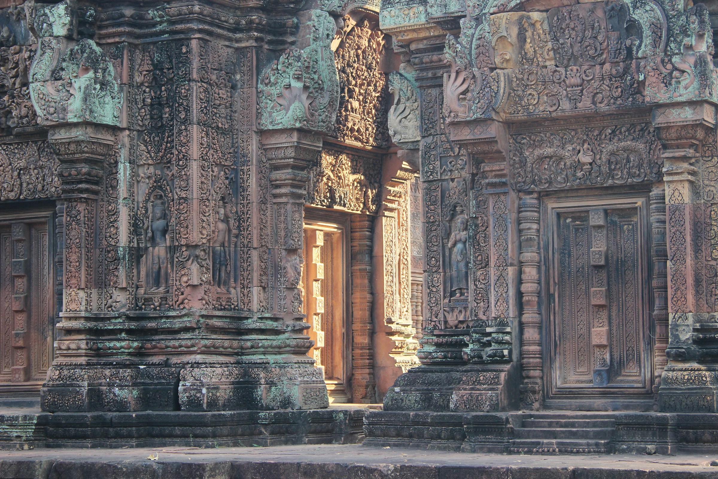 Banteay Srei -I templi rosa...