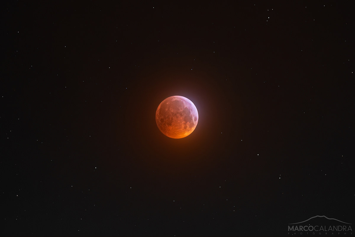 Total lunar eclipse...