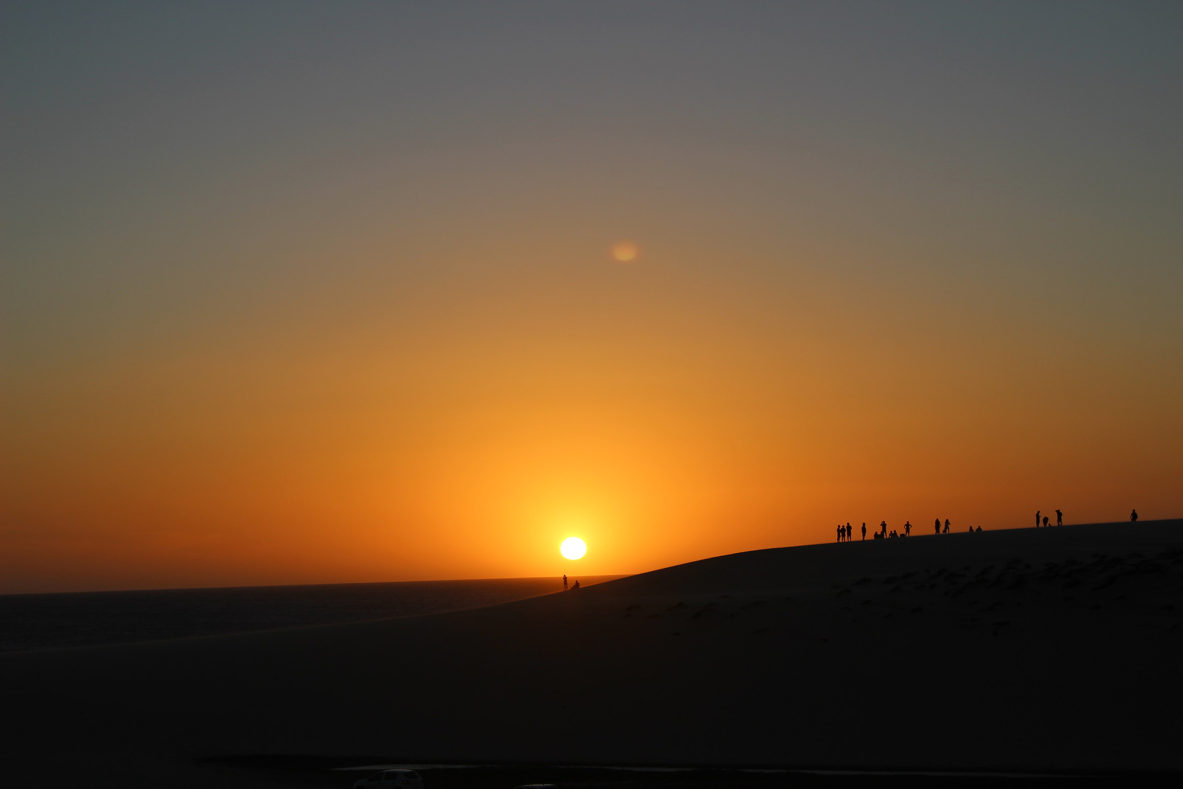 Affascinante tramonto sulla duna Por Do Sol...