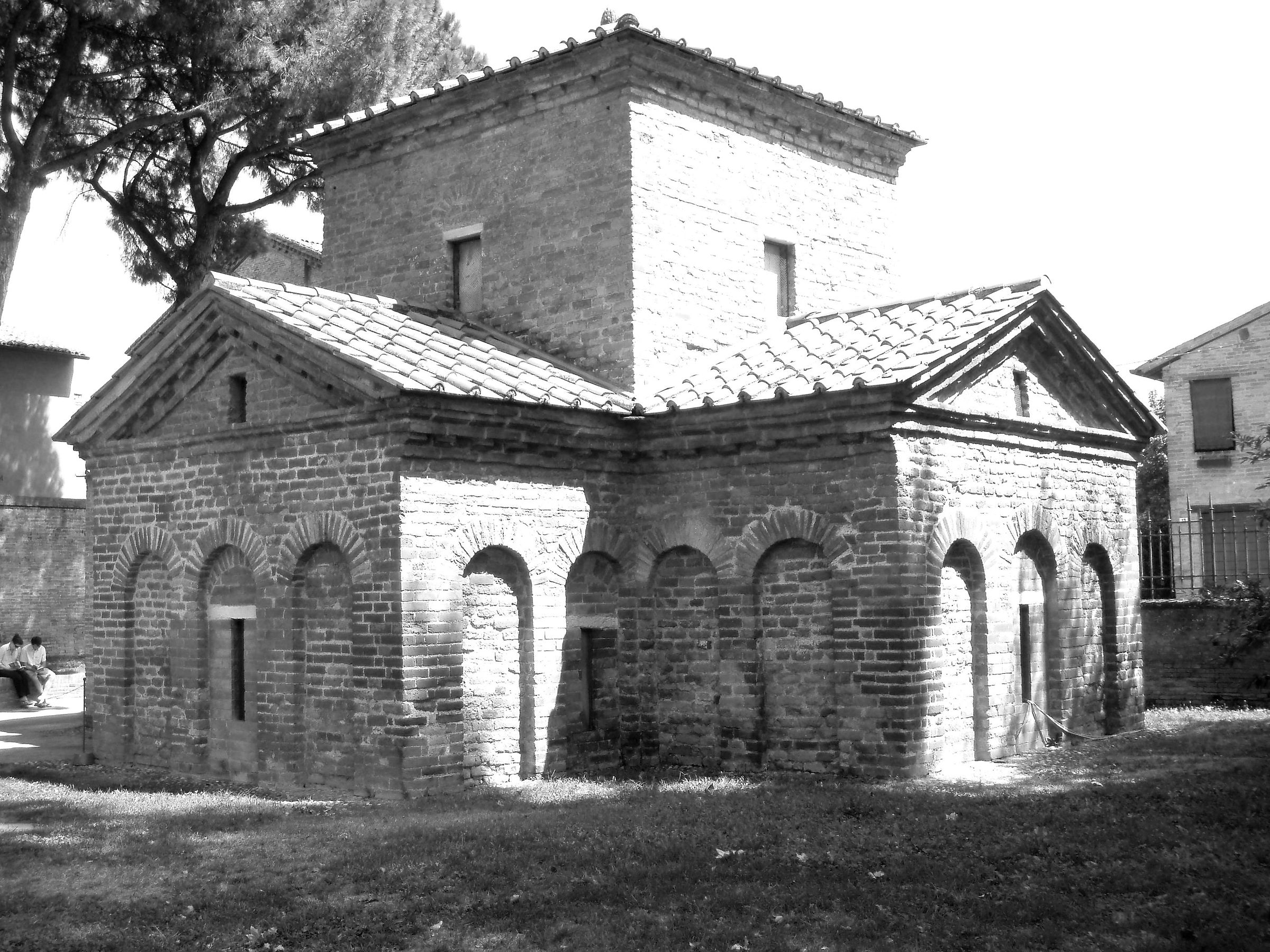 Baptistery degli Ariani_Ravenna 2009...