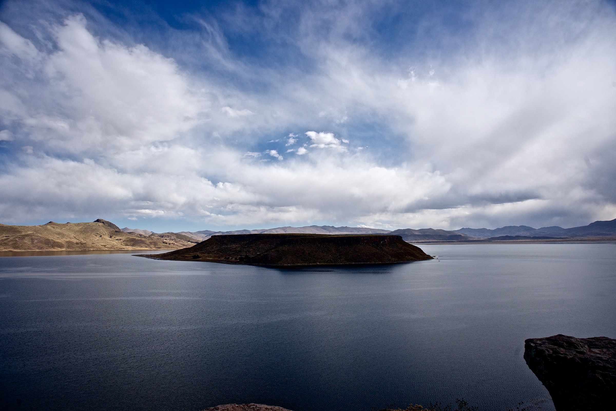 Sillustani Lake - 3800 m. Peru...