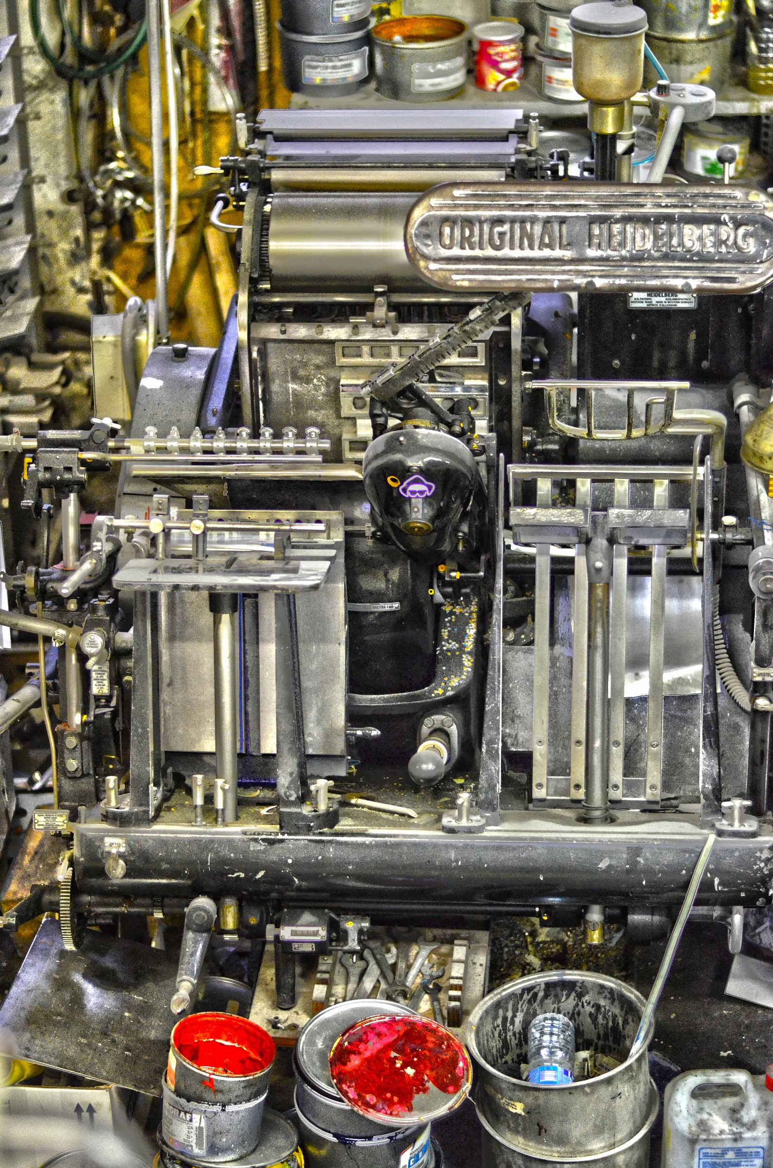 In the workshop of the printer 2...