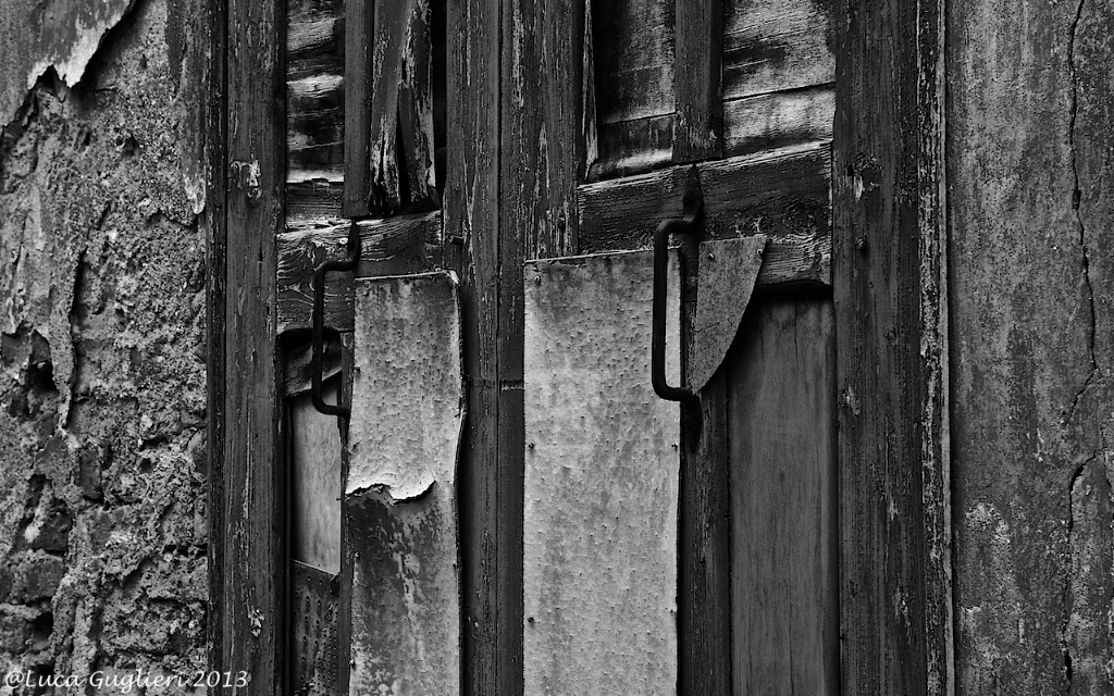vecchia porta di cascina...