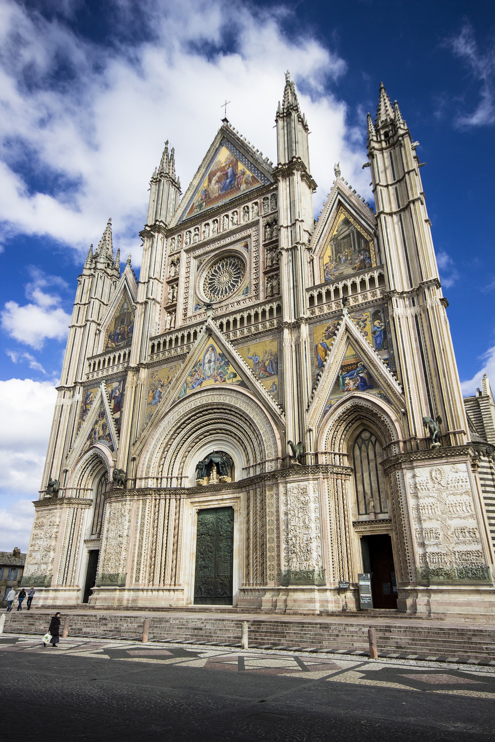 Facade of Orvieto Cathedral...