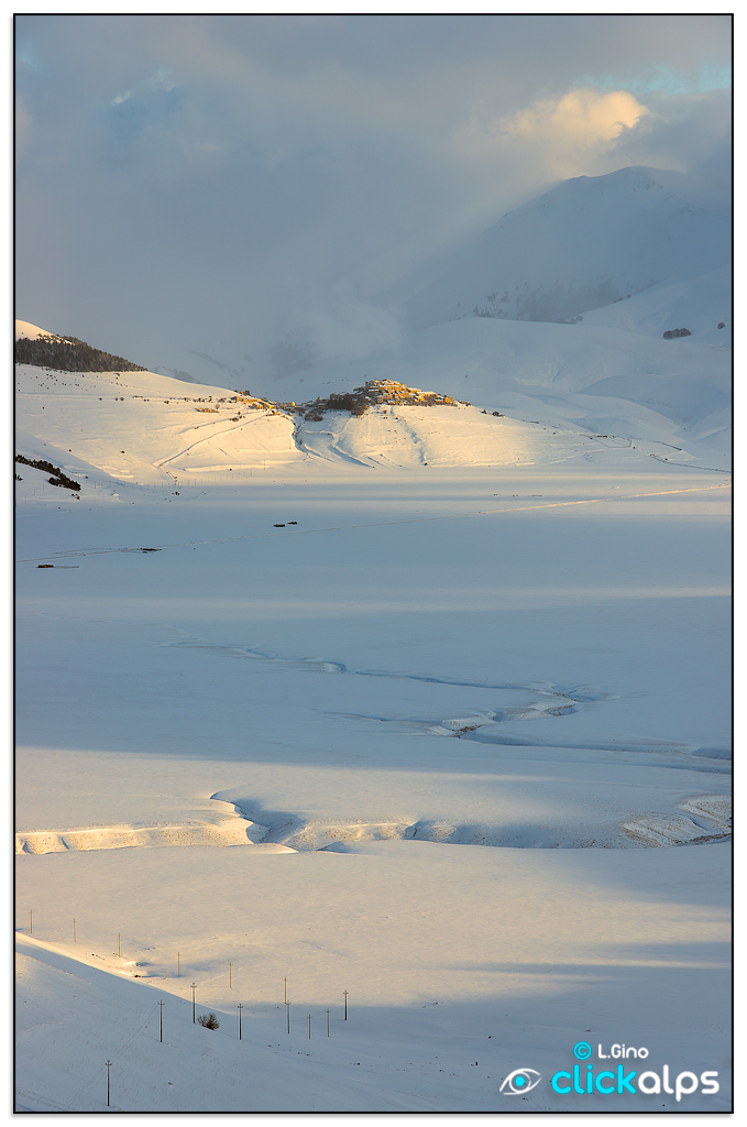 Winter in Castelluccio...