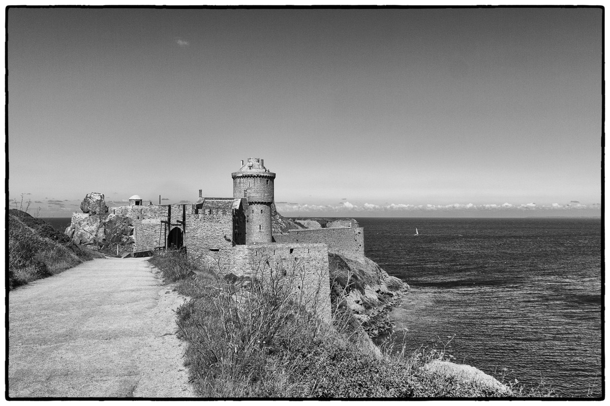 Fort La Latte (Britain)...