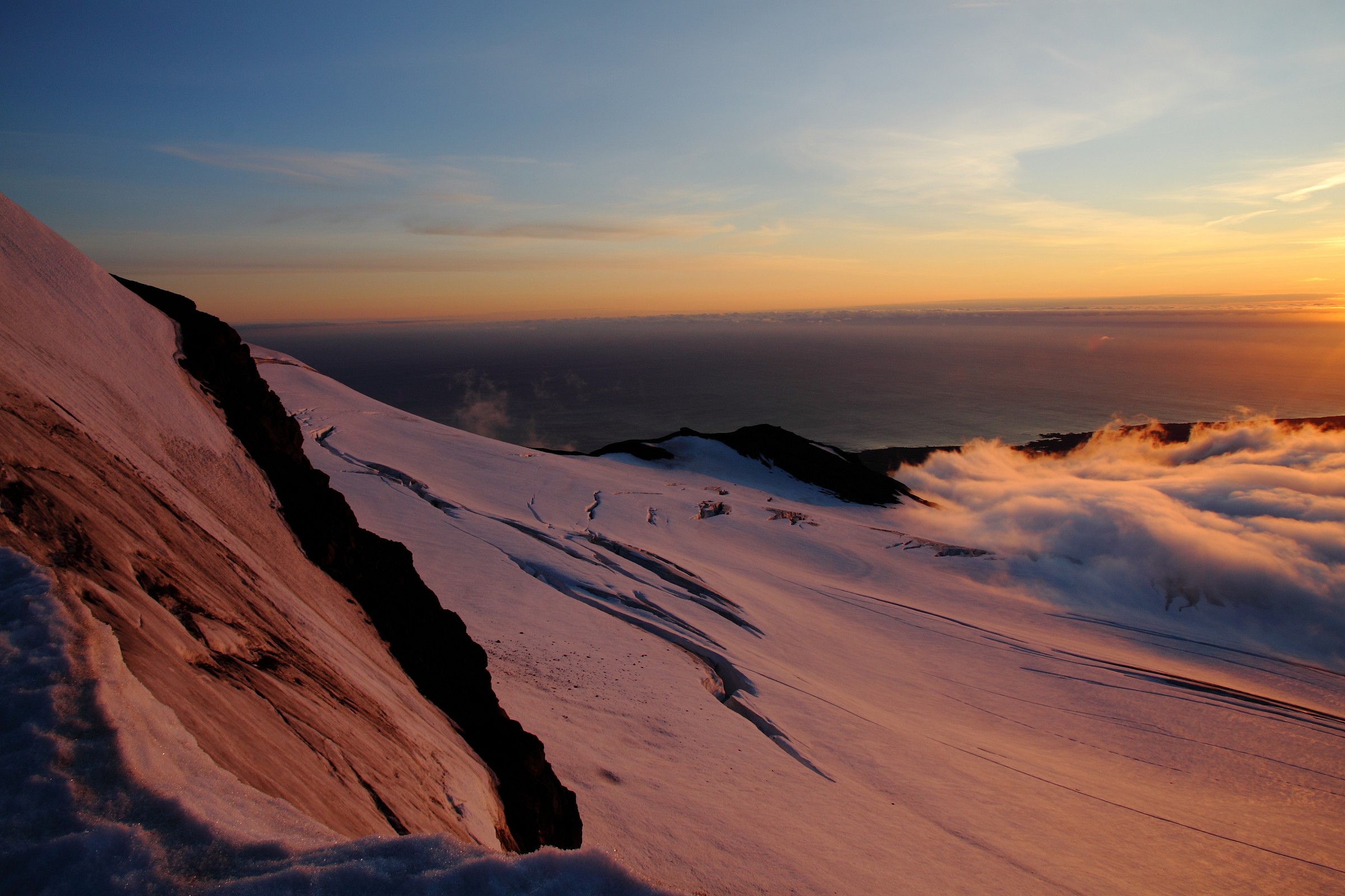 Sunset over Vatnajokull - the vilcano Verne...