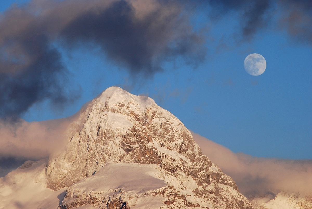 Mangart and the Moon...