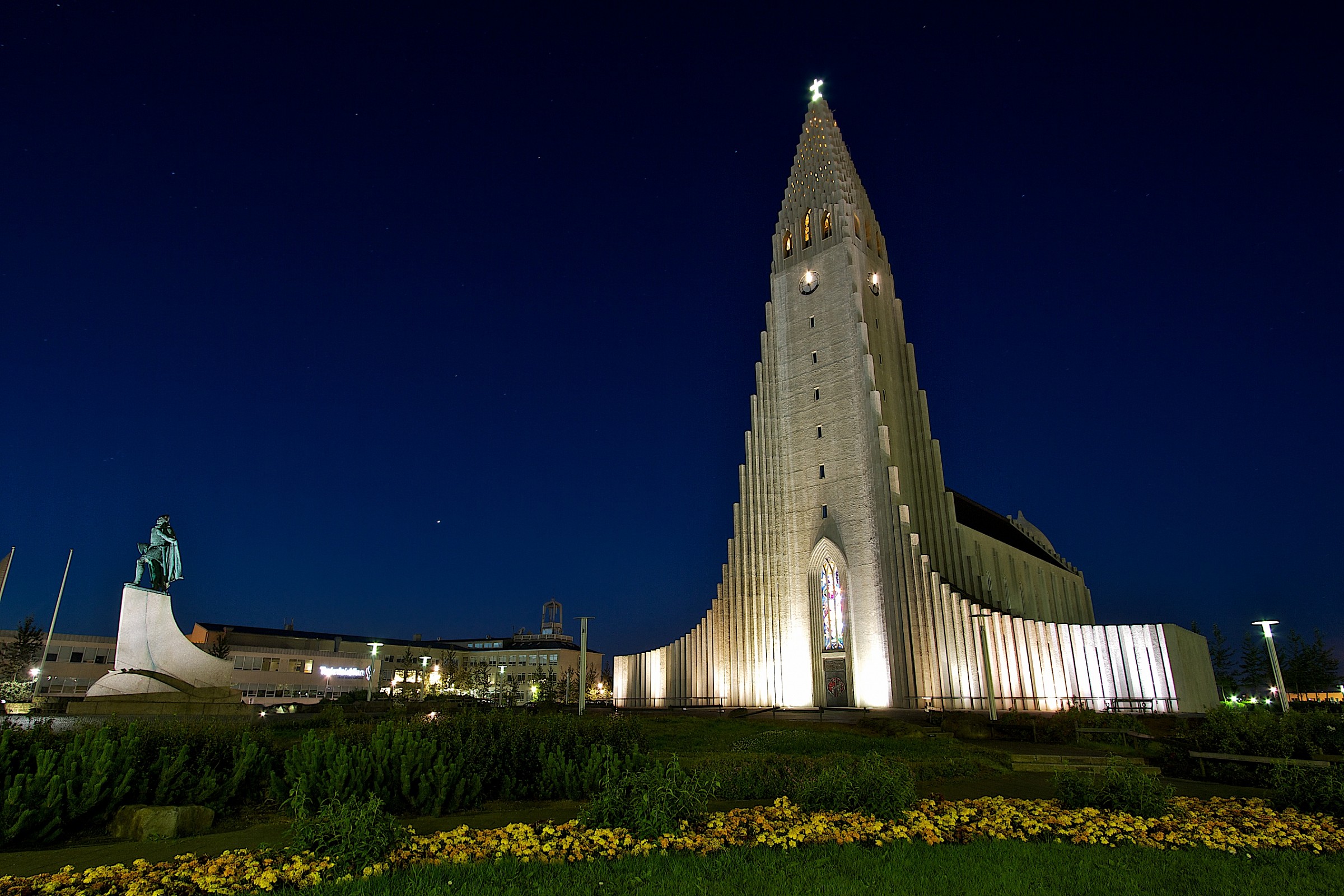 Hallgrimmskirkja, Reykjavik...