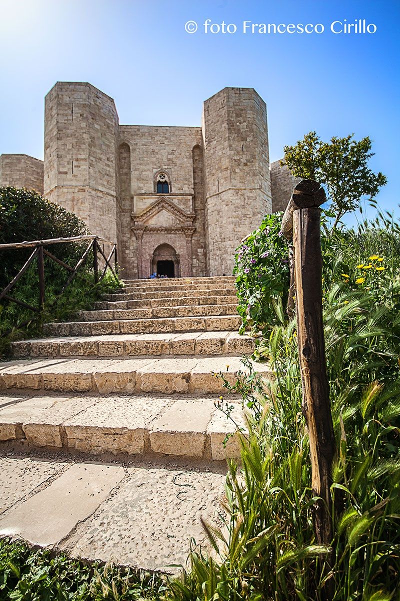 Castel del Monte - Puglia - Provincia di Bari...