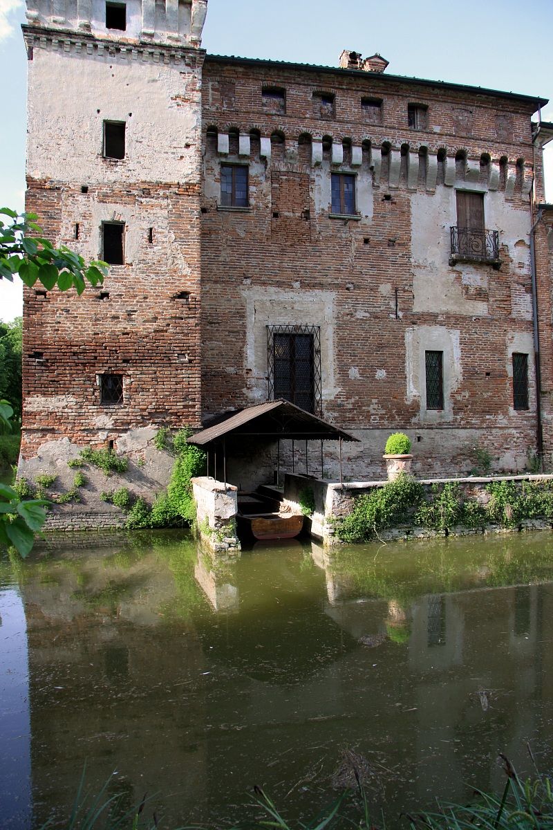 Castle Padernello...