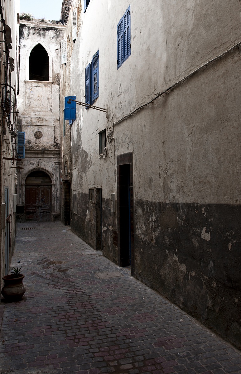 Alley in Essaouira...