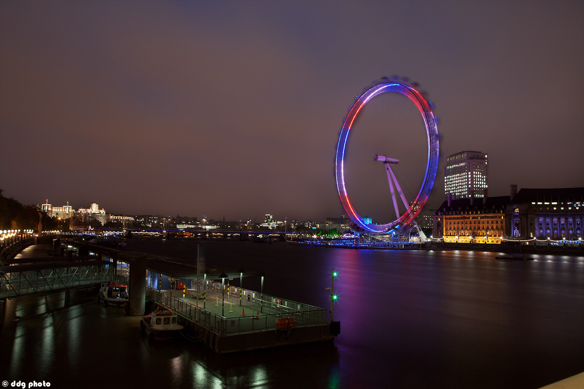 London Eye...