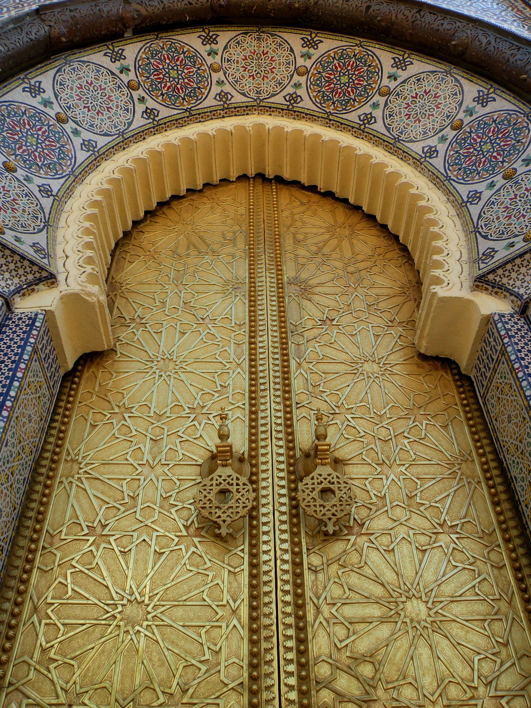 Porta d'oro zecchino del Palazzo Reale di Fes...