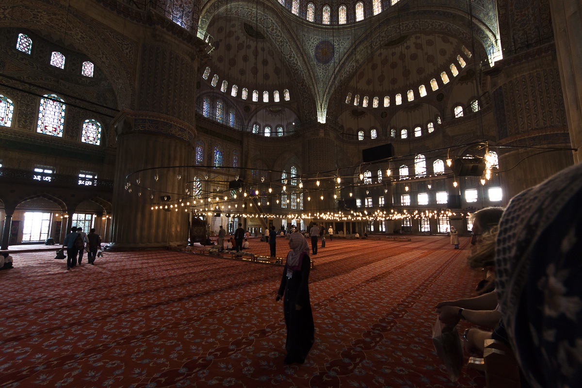 Sultan Ahmet Camii - Blue Mosque...