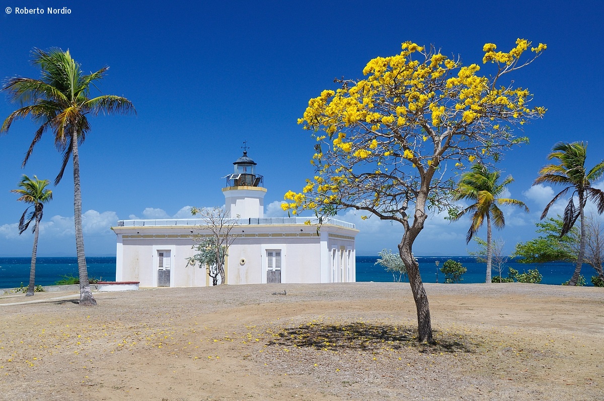 Punta Mulas Lighthouse, Isla de Vieques. Puerto Rico...