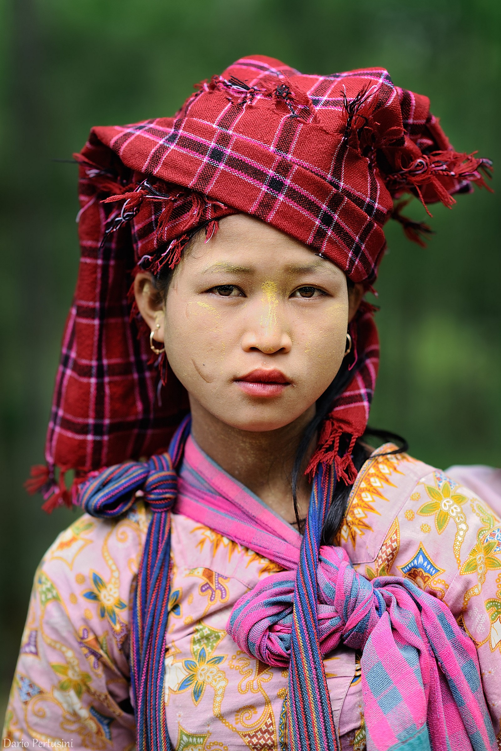 Ragazza della tribù Shan (Lago Inle, Birmania)...
