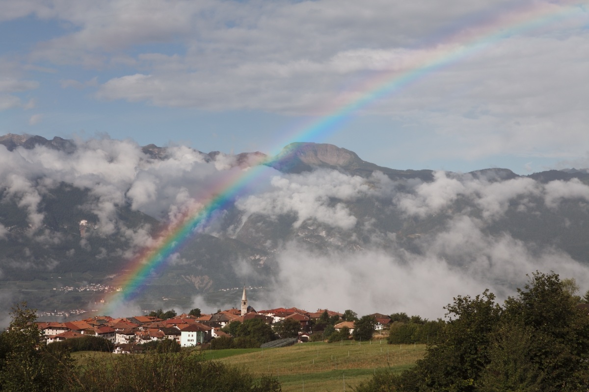 Sfruz and the rainbow...